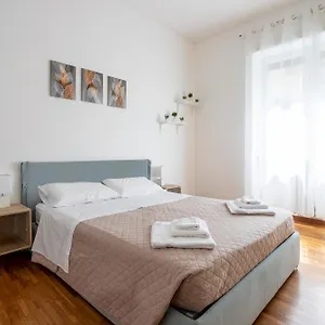 Cesare's Nest - Super Position Appartamento Milano
